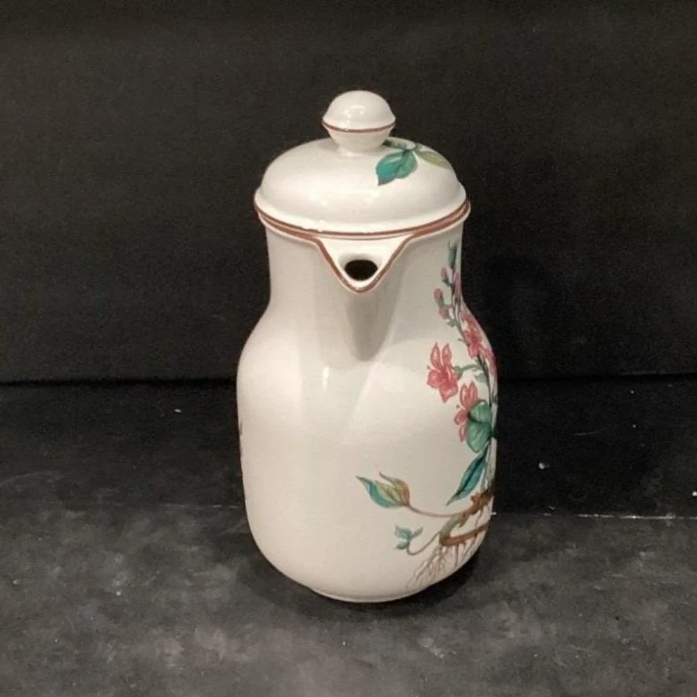 Villeroy & Boch Botanica Teapot, Menyanthes Trifoliata,‎ Botanical Tableware
